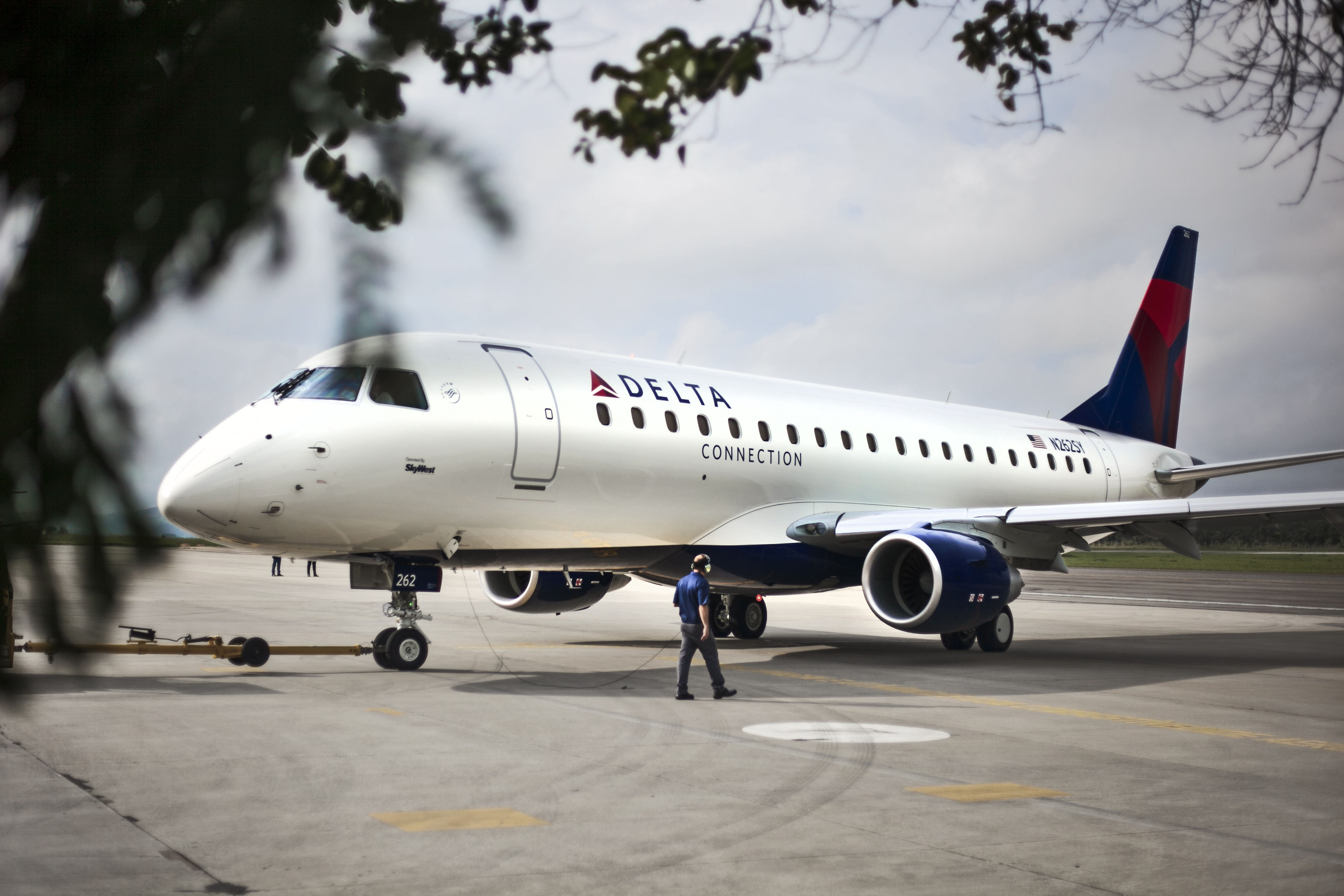 Skywest Airlines Aircraft